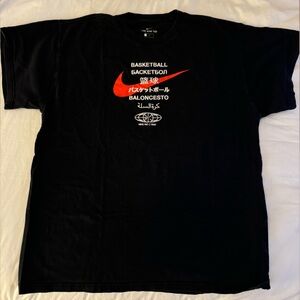 NIKE Large Black Basketball T-Shirt featuring red Nike swoosh and basketball.